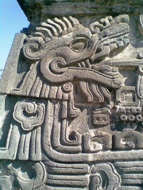 Aztec Architecture, Mayan Tattoos, Ancient Mexico, South American Art, Aztec Tattoo Designs, Maya Art, Ancient Aztecs, Aztec Culture, Mayan Art