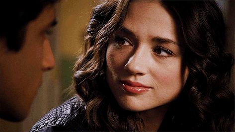 Allison Argent Gif Season 1, Allison Argent Gif, Alison Argent, Scott And Allison, Stone Landscaping, Life Mission, Allison Argent, Crystal Reed