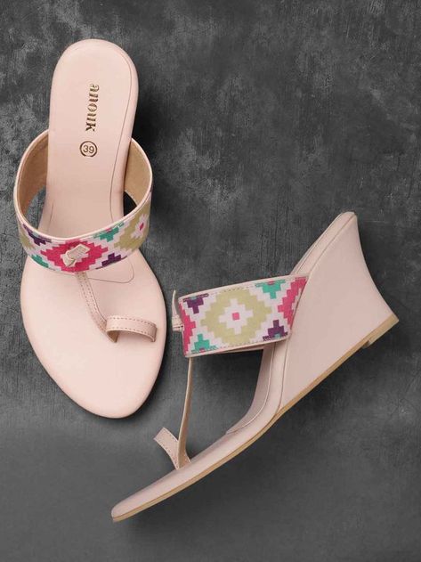 Bridal Sandals Heels, Indian Sandals, Elegant Shoes Heels, Indian Shoes, Comfortable Work Shoes, Work Shoes Women, Fashion Shoes Sandals, Slip On Dress Shoes, Bridal Sandals