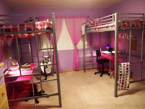 20 Great Loft Bed Design Ideas for Small Kids Bedrooms Small Kids Bedroom, Shared Girls Bedroom, Bunk Beds With Stairs, Loft Beds, Bunk Bed Designs, Shared Bedroom, Small Bedroom Designs, Dekorasi Kamar Tidur, Kids Bunk Beds