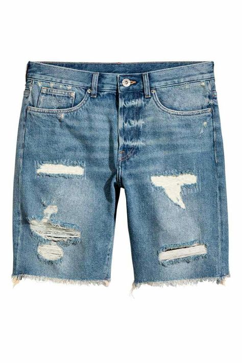 Damage Jeans, Denim Shorts Style, Half Pants, Mens Denim Shorts, Denim Jeans Fashion, Types Of Jeans, Denim Projects, Mens Trendy Outfits, Ripped Denim Shorts