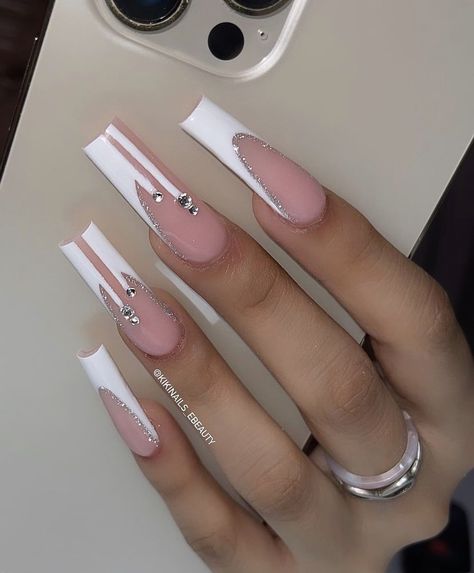 White Baddie Nails, Baddie Nails Acrylic, Acrylic Toe Nails, Fancy Nails Designs, Drip Nails, Girly Acrylic Nails, Acrylic Nails Coffin Pink, Acrylic Nails Coffin Short, Unique Acrylic Nails