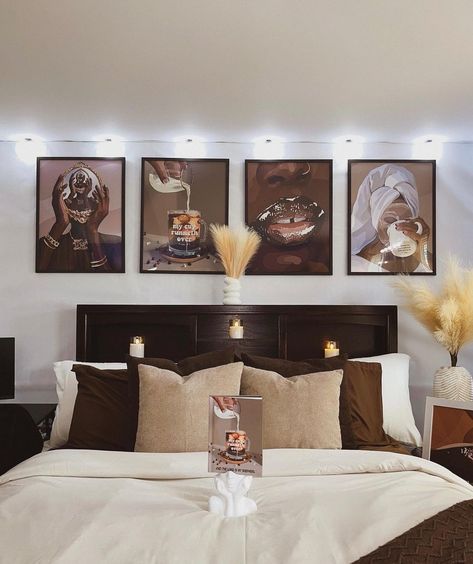 Apartment Decorating Aesthetic Bedroom, Different Shades Of Brown Room Decor, Urban Home Decor Ideas, Black Art Room Aesthetic, Black Art Home Decor, Black Women Bedroom Ideas, Black Wall Art Bedroom, Apartment Room Decorating Bedrooms, Brown And Gold Bedroom Ideas