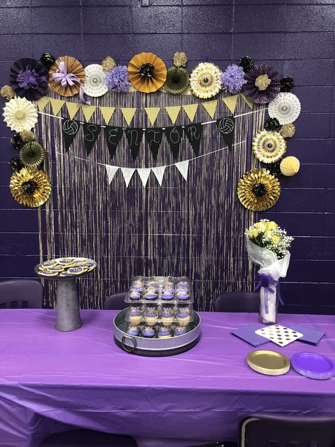 Senior Night Table, Highschool Volleyball, Volleyball Senior Night, Door Crafts, Volleyball Mom, Senior Night, Night Table, Paper Fans, Dessert Table