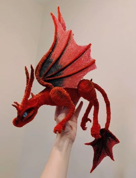 Pipe Cleaner Dragon, Dragon Doll, Pipe Cleaner Art, Dragon Crafts, Pipe Cleaner Crafts, Hot Melt Adhesive, Pipe Cleaners, Chenille Stems, Needle Felted Animals