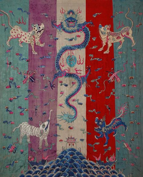 Asian Textiles - TextileAsArt.com, Fine Antique Textiles and Antique Textile Information Asian Textiles, Chinese Embroidery, Embroidery Cards, Chinese Silk, Sashiko Embroidery, Elegant Embroidery, Japanese Embroidery, China Art, Antique Textiles