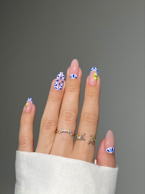 #nailinspo #nailart #nails #naildesign #bluenails #summernails #nailtutorial #aestheticnails #flawlessnails #nailvideos #nailideas #naturalnails #vacationnails #lemonnails #yellownails #frenchnails #whitenails #almondnails #stylishnails #jewelry Portugal Nails Art Designs, Italian Nails Trends, Santorini Nails, Spanish Tile Nails, Mediterranean Nails, Spain Nails, Portugal Nails, Summery Nails, Cute Gel Nails