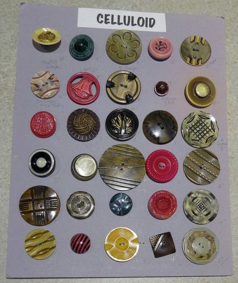 Vintage Buttons Antiques, Buttons Collection, Vintage Buttons Crafts, Repurpose Jewelry, Button Collecting, Photographic Film, Buttons For Sale, Make Buttons, Collector Cards