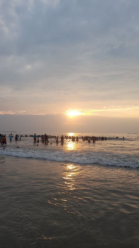 Kozhikode Beach, Dumas Beach, Buddha Background, Night Rides Snapchat, Dark Background Wallpaper, Beach Video, Birthday Ideas For Her, Best Snapchat, Money Images