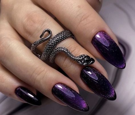 Nail Art Designs 2023, Dark Purple Nails, Violet Nails, Witch Nails, Witchy Nails, Purple Acrylic Nails, Art Nail Art, Gothic Nails, Goth Nails