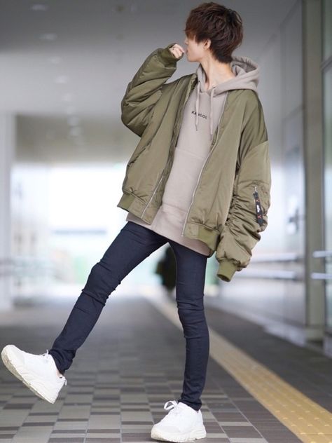 Cool Aesthetic Outfits Men, Outfit For Guys Casual, Poses Of Men, Men Outfit Reference, Clothes Inspo Men, Casual Japanese Outfits Men, Shojo Boy Outfit, Japanese Men's Fashion, Japanese Man Fashion