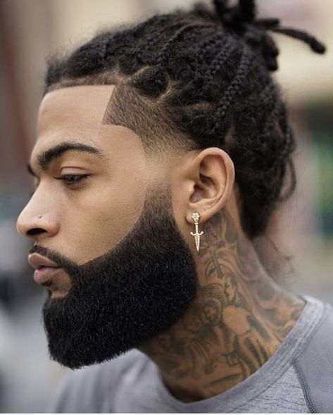 Haircut With Braids, Beard Sculpting, Tan Skin Blonde Hair, Beard Shapes, Curly Hair Braids, Beard Growth Oil, Tapered Haircut, Beard Look, Black Men Hairstyles