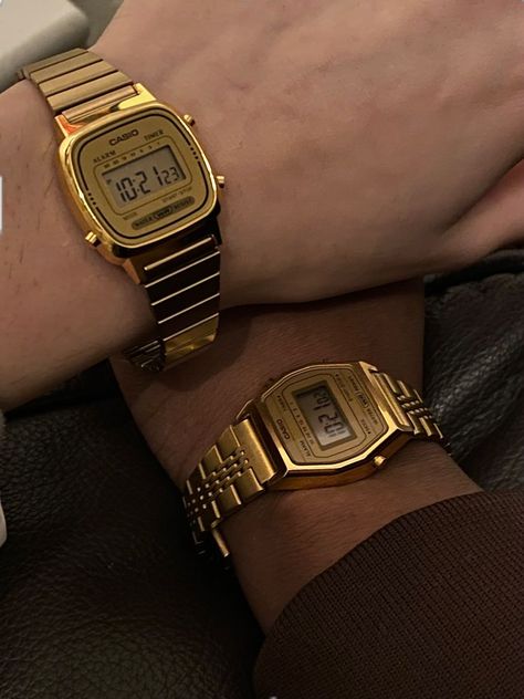 Golden Watch Women, Casio Gold Watch, Casio Watch Women, Casio Vintage Watch, Vintage Gold Watch, Casio Digital, Golden Watch, Casio Vintage, Silver Watches Women