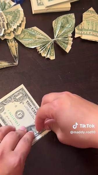 DIY | 4 Easy Butterfly Money Folds To Make A Graduation Lei | Dollar Bill Origami | Money Gift Idea Dollar Flowers Origami Easy, Butterfly Dollar Bill, Folding Dollar Bills Easy Step By Step, Money Folding Ideas Easy, Dollar Bill Butterfly, Money Leis For Graduation Diy, Graduation Lei Ideas, Money Butterfly, Butterfly Money