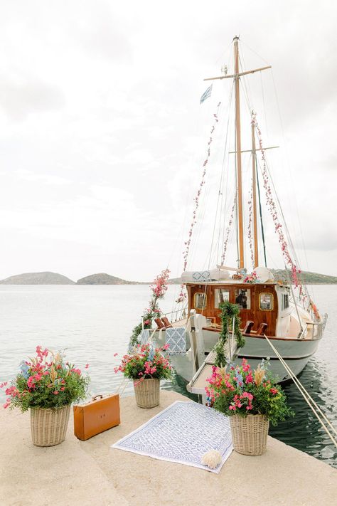 This Greece sailboat elopement is bursting with vibrant colors, pattern play and climbing bougainvillea in the most epic boat party we have seen since the Dancing Queen scene in Mammia Mia. If you love custom heraldry, whimsical motifs or modern romantic table settings, head over to Ruffled Blog to see this destination wedding along the Aegean Sea in all its glory! Climbing Bougainvillea, Mamma Mia Wedding, Sailboat Wedding, Romantic Table Setting, Colorful Arrangements, Wedding Aesthetics, Boat Wedding, Romantic Table, Santorini Wedding