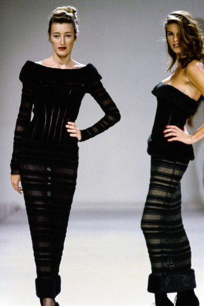 Alaia 90s, 00s Runway, Azzedine Alaïa, Dilara Findikoglu, Runway Fashion Couture, 80s And 90s Fashion, 90s Runway, Azzedine Alaia, 90s Models