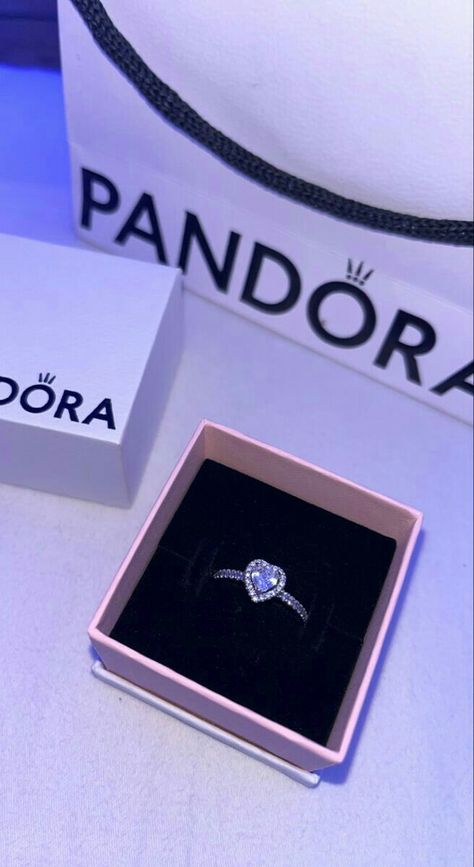 F Rings On Hand Aesthetic, Pandora Rings On Hand, Subliminal Manifestation, Rings On Hand, Hand Aesthetic, Promise Rings Pandora, Pandora Store, Pandora Bracelet Charms Ideas, Pandora Collection