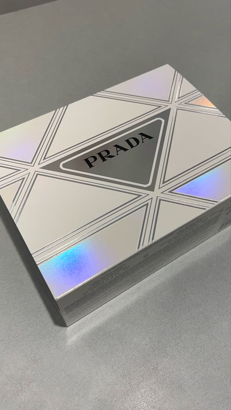 Prada Box Packaging, Chrome Packaging Design, Pr Packages Aesthetic Luxury, Boujee Gifts, Prada Packaging, Aesthetic Prada, Prada Makeup, Pr Boxes, Shoe Box Design