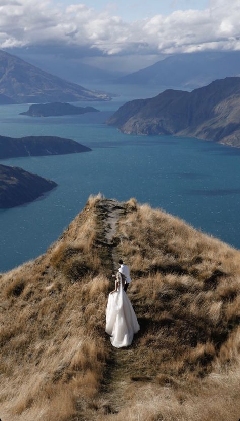 Magical Locations, New Zealand Wedding Venues, Pallas Couture, Small Wedding Party, New Zealand Wedding, Wedding Venues Beach, Wedding News, Wedding Cake Inspiration, Best Wedding Venues