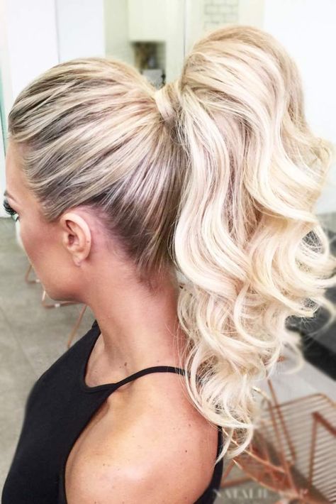 Perfect High Ponytail Hairstyles ★ See more: http://lovehairstyles.com/high-ponytail-hairstyles/ Messy Ponytail Hairstyles, High Ponytail Hairstyles, Blonde Ponytail, Ponytail Hairstyle, Asymmetrical Hairstyles, Messy Ponytail, A Ponytail, Funky Hairstyles, Hairstyle Look