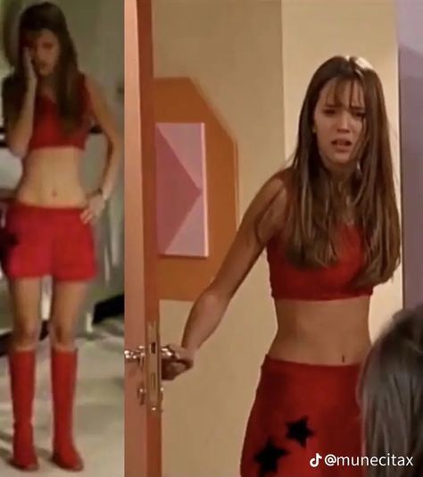 Mia Colucci Outfits, Abc Party Costumes, Hot Yoga Poses, Mia Colucci, Rebelde Way, 2000s Fashion Trends, Famous Outfits, Diy Crafts For Girls, 2000s Outfits