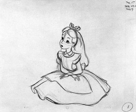 …and if you don't think this is the most adorable photo you've seen in a long time, I really can't help you. It looks like Kathryn B... Sketch Disney Characters, Alice Disney, Tattoo Disney, Disney Drawing, Alice In Wonderland Drawings, Easy Disney Drawings, Wonderland Tattoo, Disney Tattoo, Disney Art Drawings