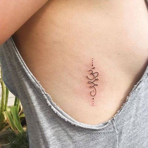 Stick and Poke 101: What Do Unalome Tattoos Mean? Spiritual Small Tattoos For Women, Chakra Unalome Tattoo, Unalome Minimalist Tattoo, Unalome Symbols And Meanings, Sak Yant Tattoo Women, Unalome Tattoo Meaning, Thai Tattoo Meaning, Unalome Tattoos, Om Tattoo Design