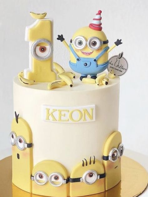 Minions Cake Ideas, Cake Design For Boys, Minion Party Games, Minion Cake Design, Minions Birthday Cake, Minions Birthday Party Decorations, Impressive Cakes, Minions Birthday Theme, Despicable Me Cake