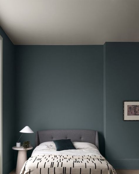 Colour combinations for the home French Blue Paint, Dog Wolf, Paint Trends, Paint Color Chart, Dark Color Palette, Paint And Paper Library, Traditional Paint, Good Color Combinations, Paint Paper