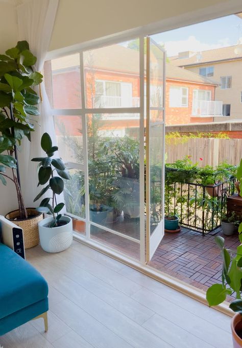 Australian Apartment, New Orleans Apartment, Balcony Tiles, Small Balconies, California Apartment, Maximalist Living Room, Mother Painting, California Outdoor, Art Plants