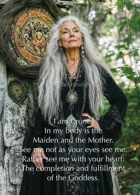 Crone Aesthetic, Crone Goddess Wise Women, Maiden Mother Crone Tattoo, Crone Tattoo, Crone Art, Motivation Spell, Crone Wisdom, Pagan Quotes, Maiden Mother Crone