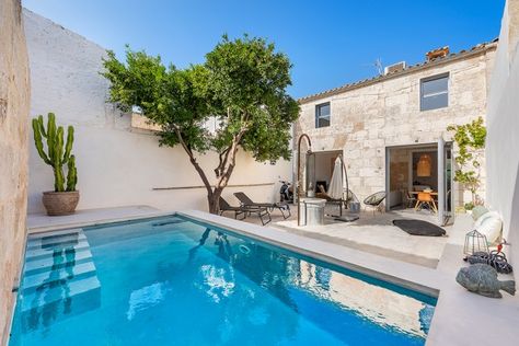 House Mallorca, Interior Courtyard, House With Pool, Luxurious Pool, Two Storey House, Charming House, Waterfront Property, Village House, Balearic Islands