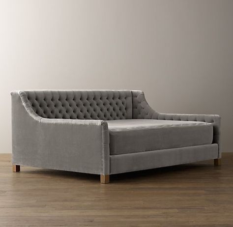 Devyn tufted gray velvet daybed: http://www.stylemepretty.com/living/2016/08/24/12-of-the-prettiest-daybeds-for-sitting-sleeping-and-lounging-in-style/ Queen Daybed, Sofa Bed Queen, Daybed Room, Small Sectional Sofa, Restoration Hardware Baby, Daybed Mattress, Convertible Sofa Bed, Daybed Sofa, Guest Bed