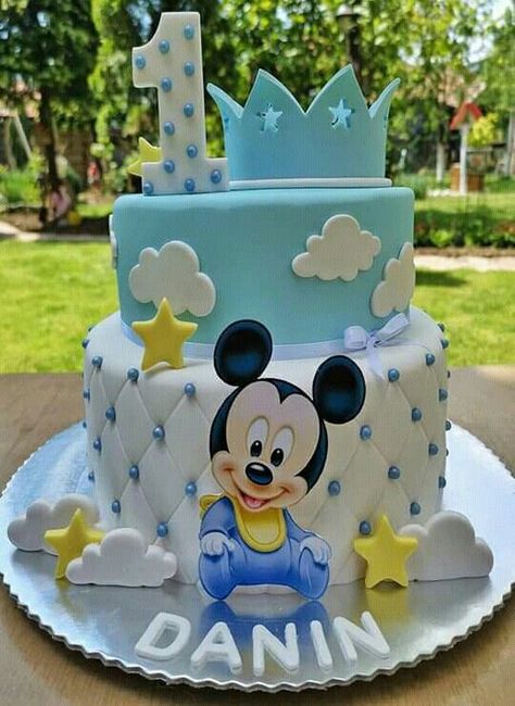 Mickey Mouse Cake Ideas, Mouse Cake Ideas, Baby Mickey Cake, 1st Birthday Cake Designs, Mickey Birthday Cakes, Γενέθλια Mickey Mouse, Décoration Baby Shower, Boys First Birthday Cake, Mickey First Birthday