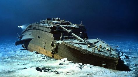 Haunting video shows just how deep the Titanic is - AS USA Titanic Today, Titanic Real, Titanic Underwater, Real Titanic, Titanic Wreck, Titanic Photos, Titanic Sinking, Titanic Facts, Carolina Do Norte