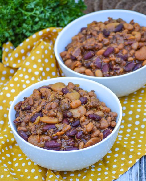 slow cooker cowboy beans in white bowls on a yellow polka dotted cloth napkin Slow Cooker Cowboy Beans, Crockpot Beans, Beans Slow Cooker, Fall Crockpot, Turkey Pumpkin Chili, Fall Crockpot Recipes, Cowboy Beans, Bbq Chicken Crockpot, Southern Plate