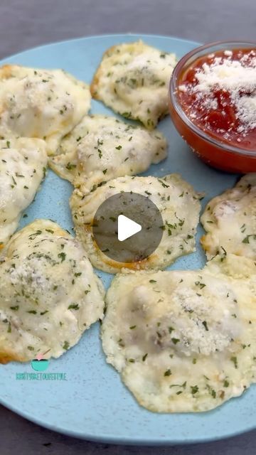 Keto Ricotta Recipes, Lo Carb Snacks, Cheese Ravioli Recipe, Sausage Italian, Ricotta Cheese Recipes, Ricotta Filling, Low Carb Marinara, Healthy Eating Meal Plan, Keto Guide