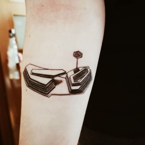 Monkeys Tattoo Ideas, Base Tattoo, Tranquility Base Hotel And Casino, Monkeys Tattoo, Arctic Monkeys Tattoo, Tranquility Base, Squid Tattoo, Casino Tattoo, Ma Tattoo