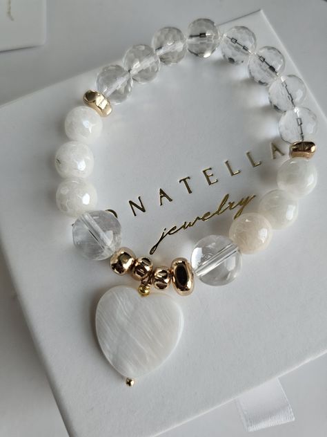 Combine this fun bracelet with a similar choker.  Dimensions: 7in/19 cm by default, or request a different size in the personalization box. Material: white jade, clear quartz,, hematite, mother of pearl.  If you are not a fan of clasps on bracelets then elastic string is perfect for you. If you prefer a lobster clasp or magnetic clasp, leave your preferences in the comments.  Browse my ETSY store for more: https://www.etsy.com/shop/DonatellaJewelryUS Check my Instagram and TikTok for more pictur Crystal Bracelet Combinations, Crystal Bracelet Ideas, Diy Jewelry Ideas, Handmade Charm Bracelets, Beaded Charm Bracelet, Fancy Jewelry Necklace, Trending Bracelets, Fun Bracelet, Diy Bracelets Patterns