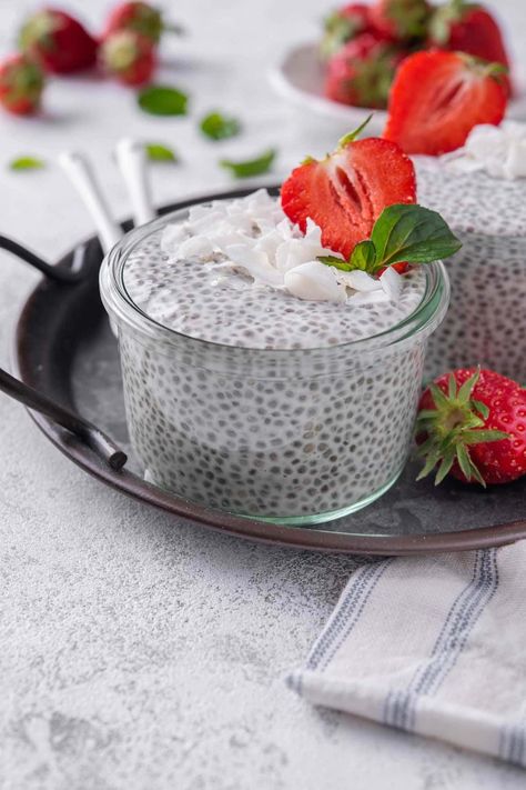 Coconut Chia Pudding Vegan Chia Seed Pudding, Chai Pudding, Pudding Recept, Vanilla Chia Seed Pudding, Overnight Chia Pudding, Overnight Chia, بذور الشيا, Vanilla Chia Pudding, Keto Chia Pudding