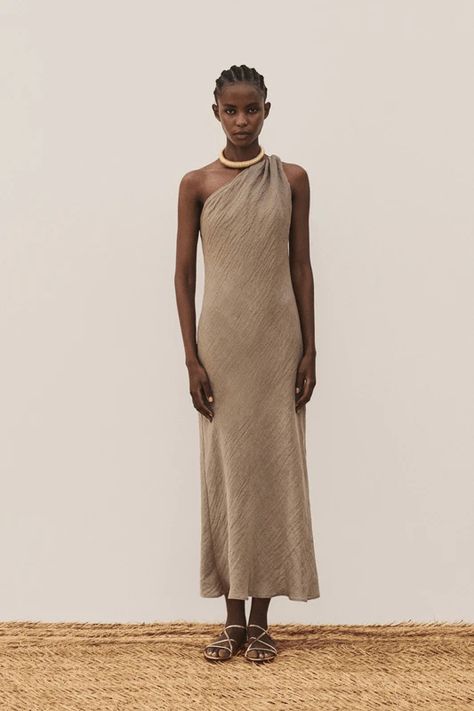 Massimo Dutti Dress, The Round Up, Summer Tunic Dress, Linen Style Fashion, Dresses For Summer, Summer Linen Dresses, Style Formal, Linen Maxi Dress, Party Style