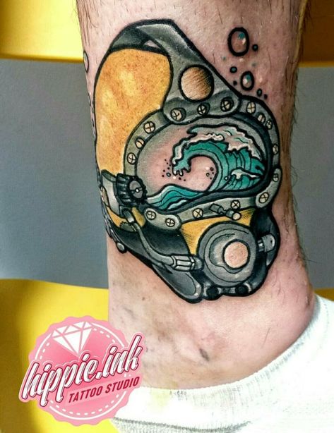 Dive Tattoo Ideas, Deep Sea Diver Tattoo, Diver Tattoos, Diver Tattoo Ideas, Morgan Tattoo, Rescue Swimmer, Diver Tattoo, Deep Sea Diver, Diving Helmet