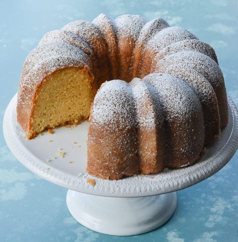 Rum Cake German Pound Cake, Passion Fruit Cake, Kentucky Butter Cake, Sour Cream Pound Cake, Lemon Bundt Cake, Lemon Cake Mixes, Torte Cupcake, Warm Cake, Rum Cake