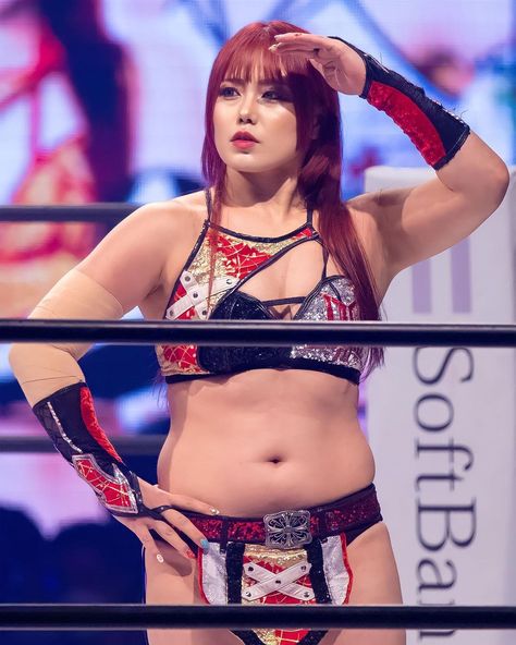 MAIKA STARDOM NJPW PRO WRESTLING Mizuki Whirling Candy Wrestling, Mizuki Wrestling, Maika Stardom, Stardom Wrestling, Dp Inspiration, Pose Prompts, All Japan Pro Wrestling, Japanese Wrestling, Japan Pro Wrestling