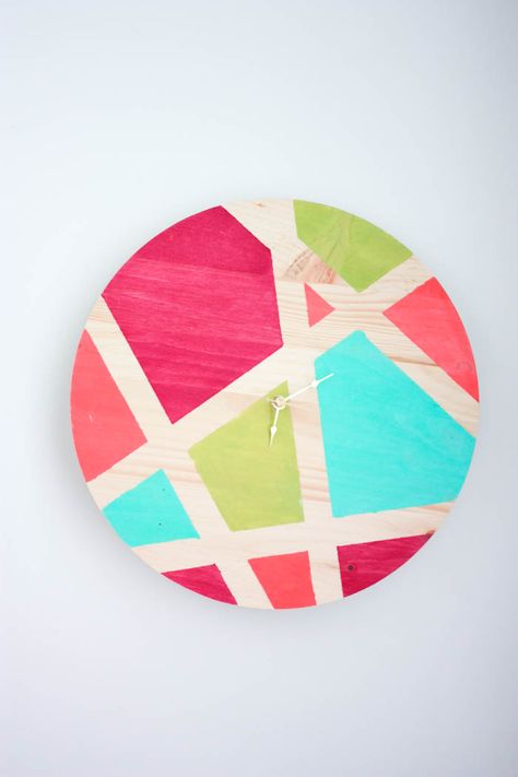 Diy Clock Ideas, Diy Wall Clock Ideas, Blank Clock, Wall Clock Ideas, West Elm Inspired, Abstract Clock, Giant Clock, Organize Bathroom, Diy Clocks