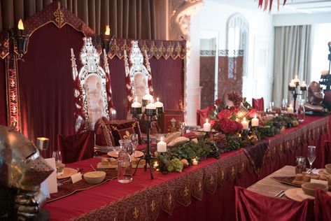 Medieval Wedding Decorations, Medieval Inspired Wedding, Castle Wedding Ideas, Castle Vbs, Lake Wedding Ideas, Medieval Wedding Theme, Medieval Banquet, Dinner Theater, Wedding Feast