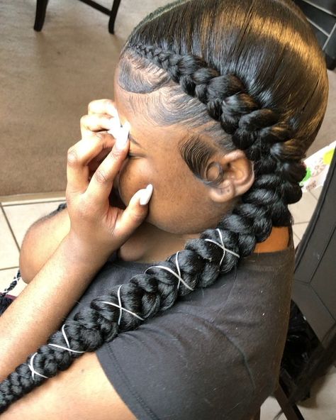 Chicago🌆🤗Hairstylist✂️😍 on Instagram: “2 braids🔥🔥 #feedins #stitchbraids #2braids #neatbraids #braidstyles #braidsbraidsbraids #longbraidstyles #jadaacreation #jadaaslaymyway” 2 Feed In Braids, Feed In Braids, Two Braid Hairstyles, 2 Braids, Braided Hairstyles For Black Women Cornrows, Feed In Braids Hairstyles, African Hair Braiding Styles, Cute Braided Hairstyles, Braids Hairstyles Pictures