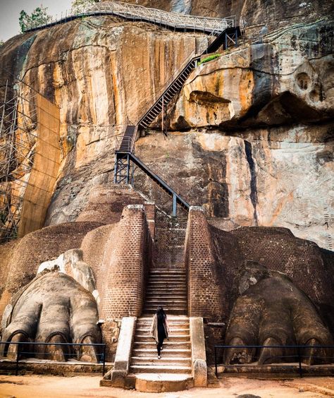 Holiday Travel Quotes, Sigiriya Sri Lanka, Sigiriya Rock, Sri Lanka Travel, Travel Destinations Asia, Bucket Lists, Kandy, Solo Female Travel, Ancient Cities