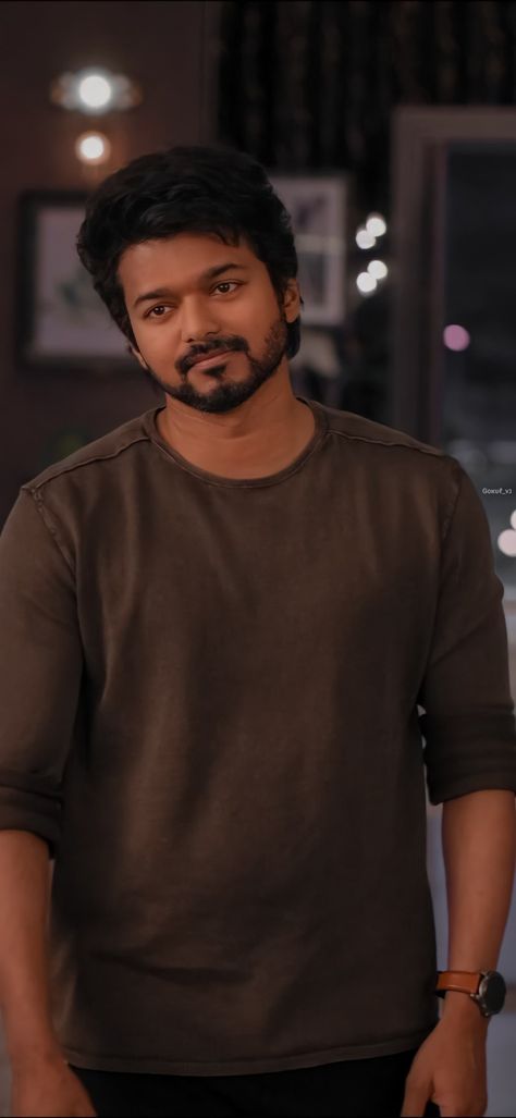 Thalapathy Cute Pics, Joseph Vijay, Actors Illustration, Vijay Thalapathy, Cute Celebrity Couples, Vijay Actor, Thalapathy Vijay, Lord Photo, Cute Pics