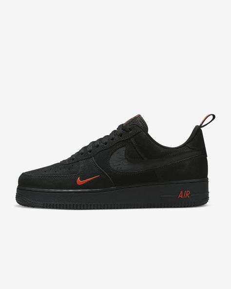 Basket Noir, Nike Swoosh Logo, Nike Force, Nike Air Force 1 07, Mens Nike Shoes, Mens Wear, Nike Air Max Plus, Air Max Plus, Gym Shoes